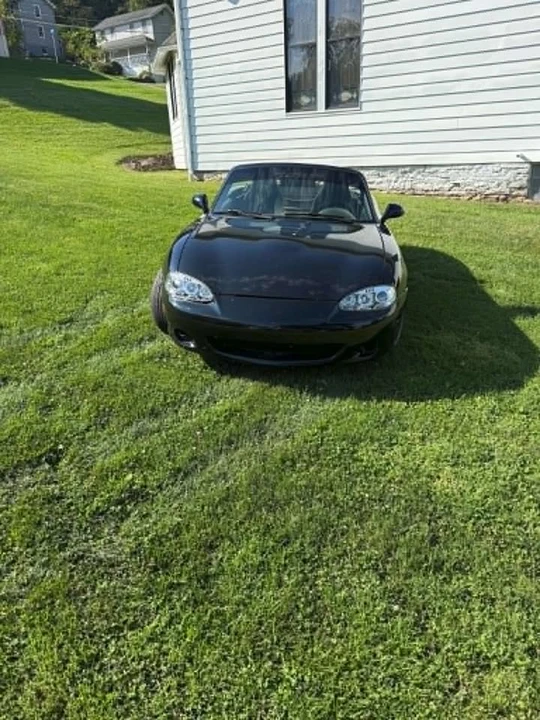 1999 Mazda NB MX-5 Miata - Image 2 of 10