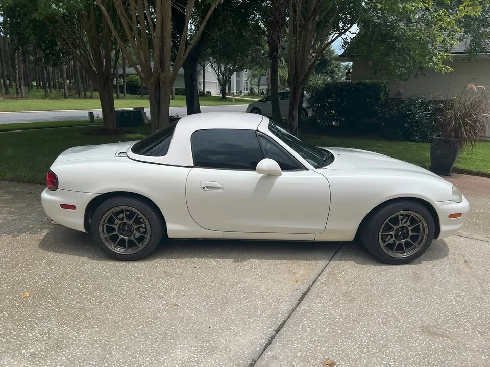 1999 Mazda NB MX-5 Miata - Image 2 of 8