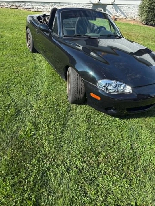 1999 Mazda NB MX-5 Miata - Image 3 of 10