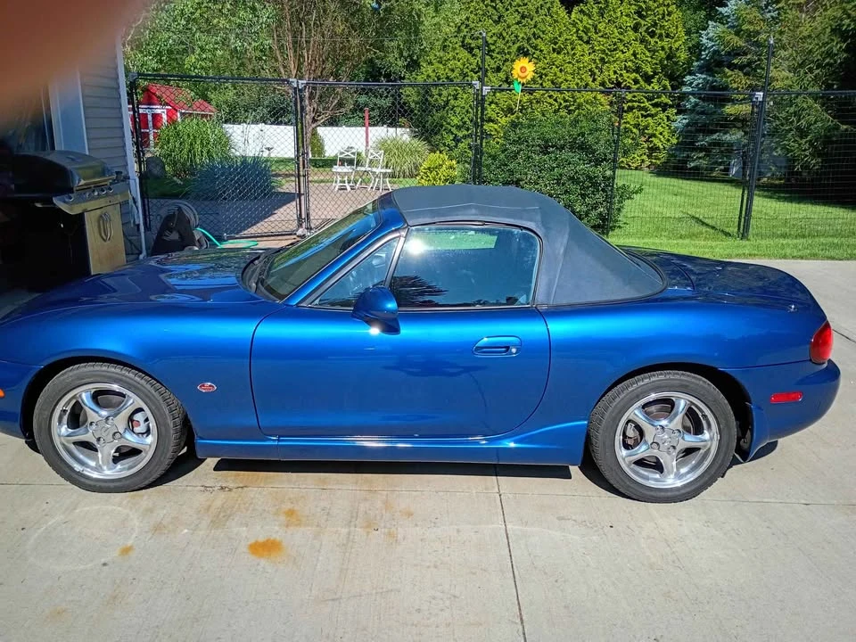 1999 Mazda NB MX-5 Miata - Image 5 of 20