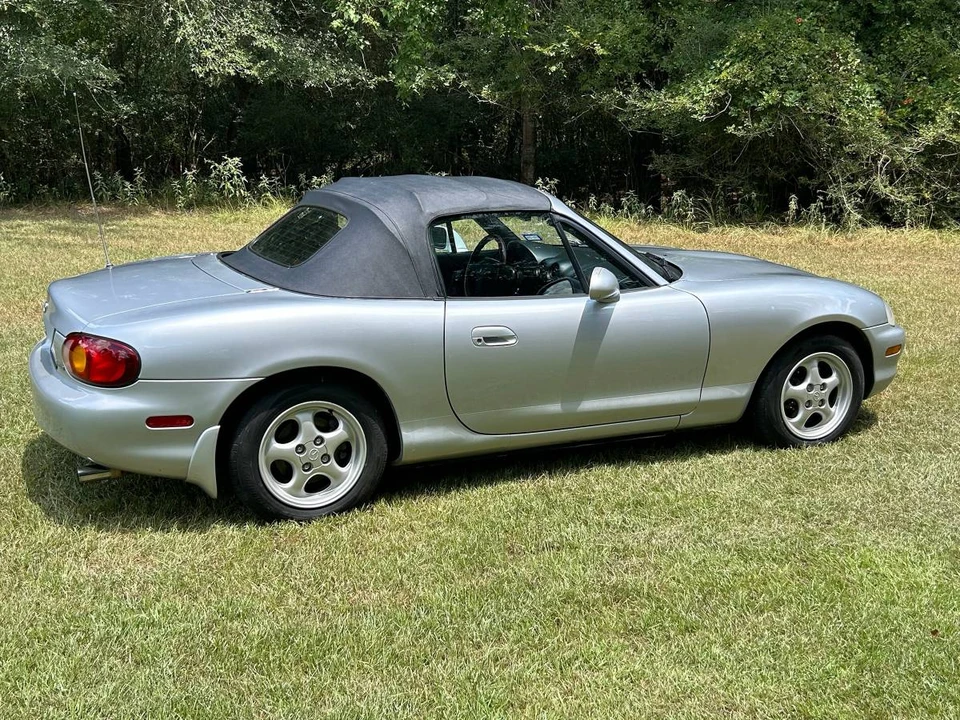 1999 Mazda NB MX-5 Miata - Image 7 of 7