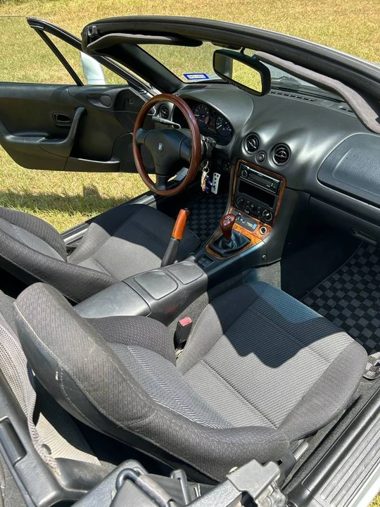 1999 Mazda NB MX-5 Miata - Image 3 of 7