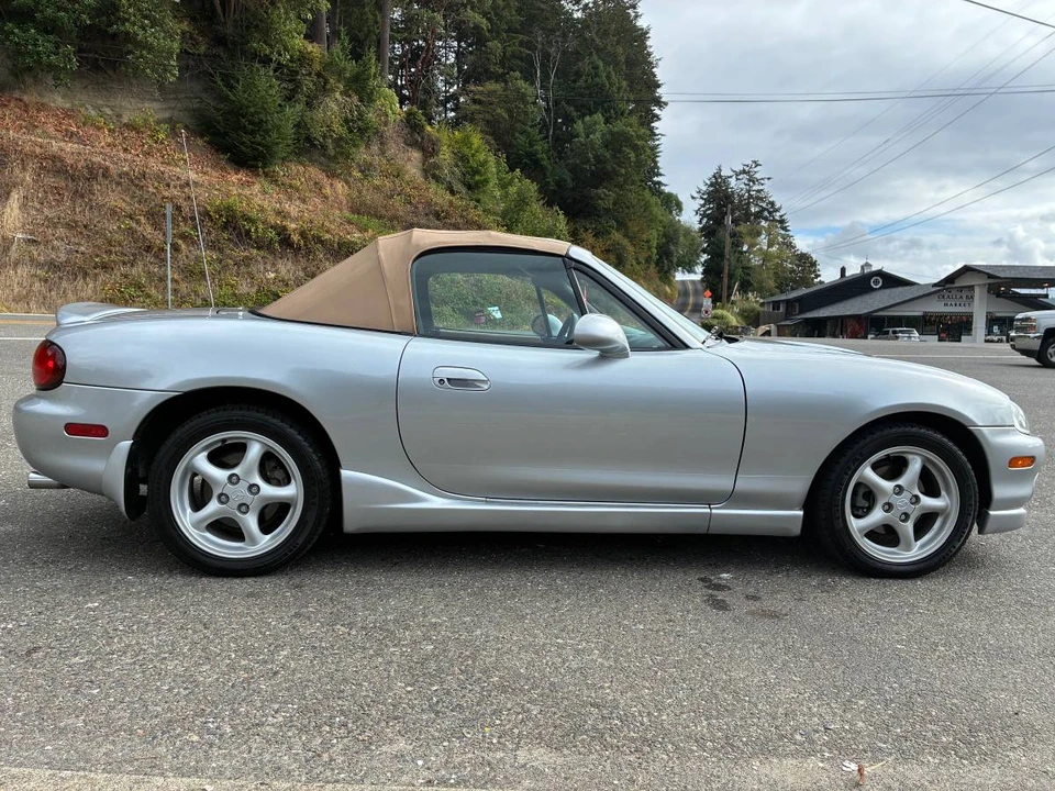 1999 Mazda NB MX-5 Miata - Image 7 of 13