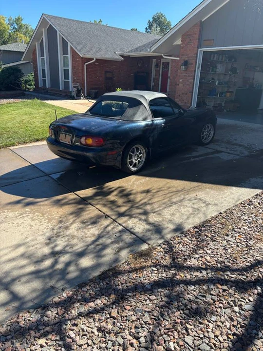 1999 Mazda NB MX-5 Miata - Image 11 of 12