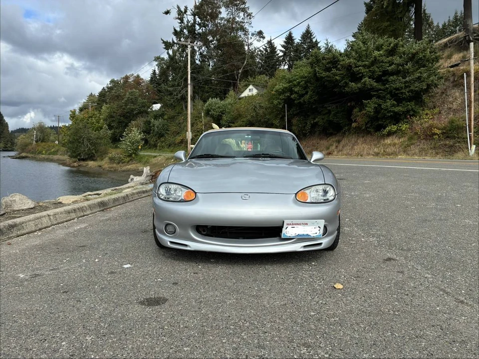 1999 Mazda NB MX-5 Miata - Image 2 of 13
