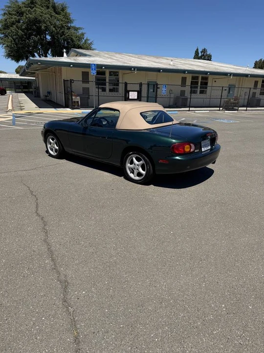 1999 Mazda NB MX-5 Miata - Image 2 of 16
