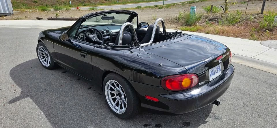 1999 Mazda NB MX-5 Miata - Image 3 of 9