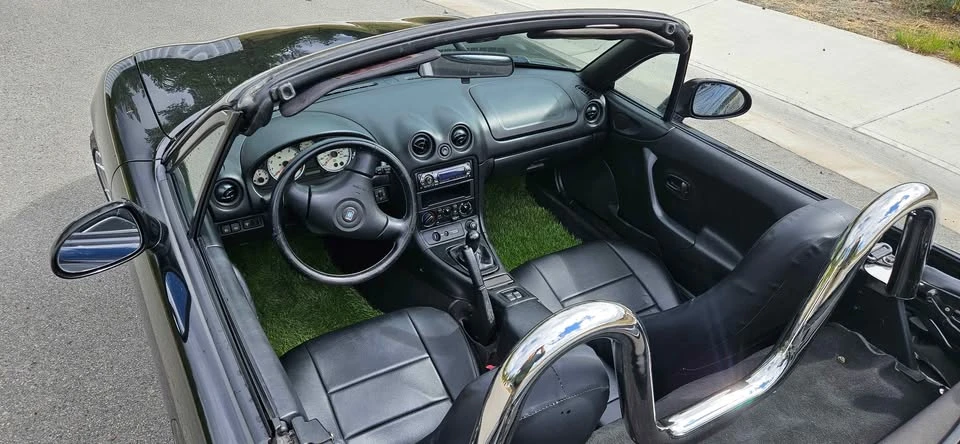 1999 Mazda NB MX-5 Miata - Image 6 of 9