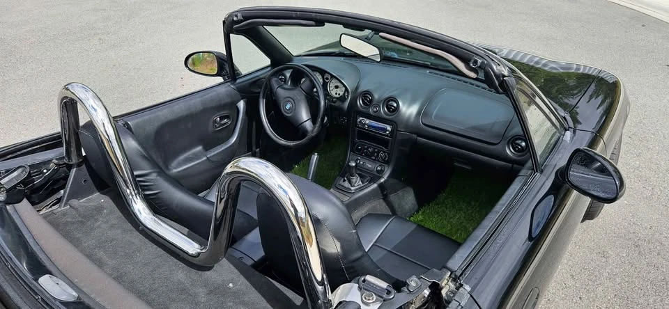 1999 Mazda NB MX-5 Miata - Image 5 of 9