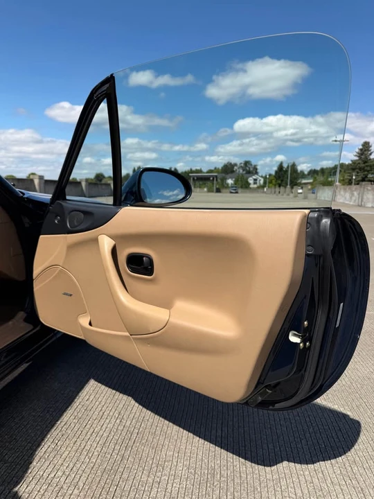 1999 Mazda NB MX-5 Miata - Image 18 of 20