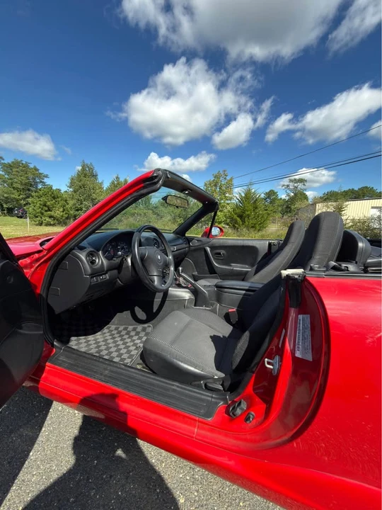 1999 Mazda NB MX-5 Miata - Image 6 of 9