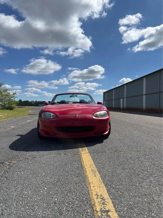 1999 Mazda NB MX-5 Miata - Image 3 of 9