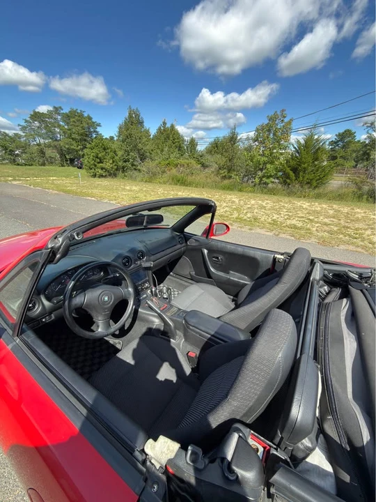 1999 Mazda NB MX-5 Miata - Image 5 of 9