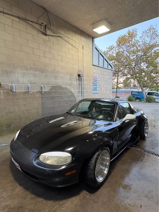 1999 Mazda NB MX-5 Miata - Image 11 of 13