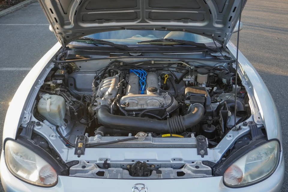 1999 Mazda NB MX-5 Miata - Image 13 of 17