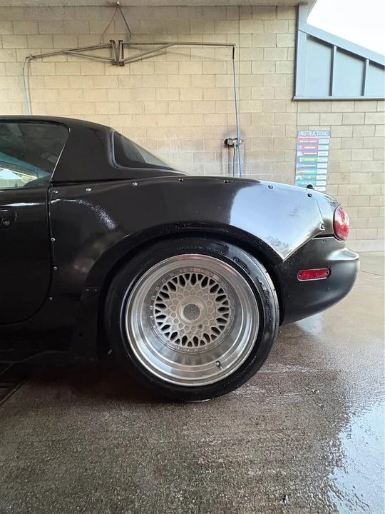 1999 Mazda NB MX-5 Miata - Image 5 of 13