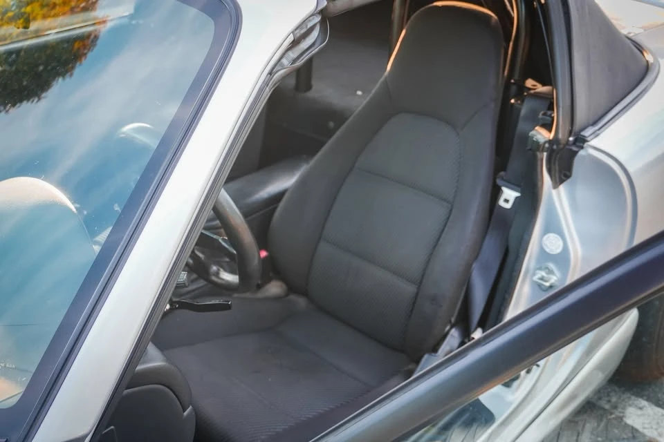1999 Mazda NB MX-5 Miata - Image 12 of 17