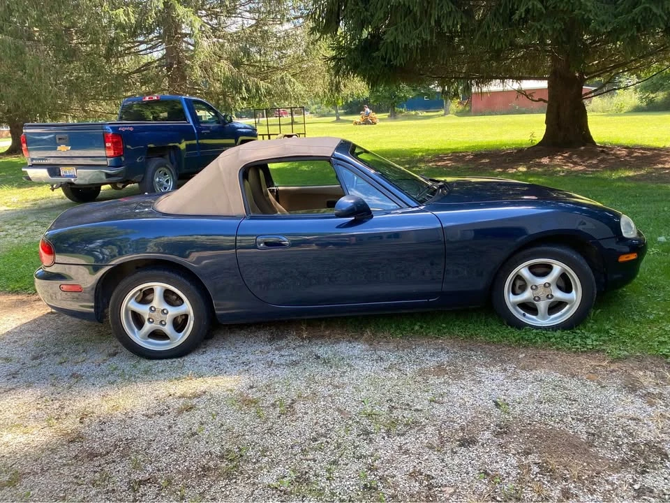 1999 Mazda NB MX-5 Miata - Image 6 of 8