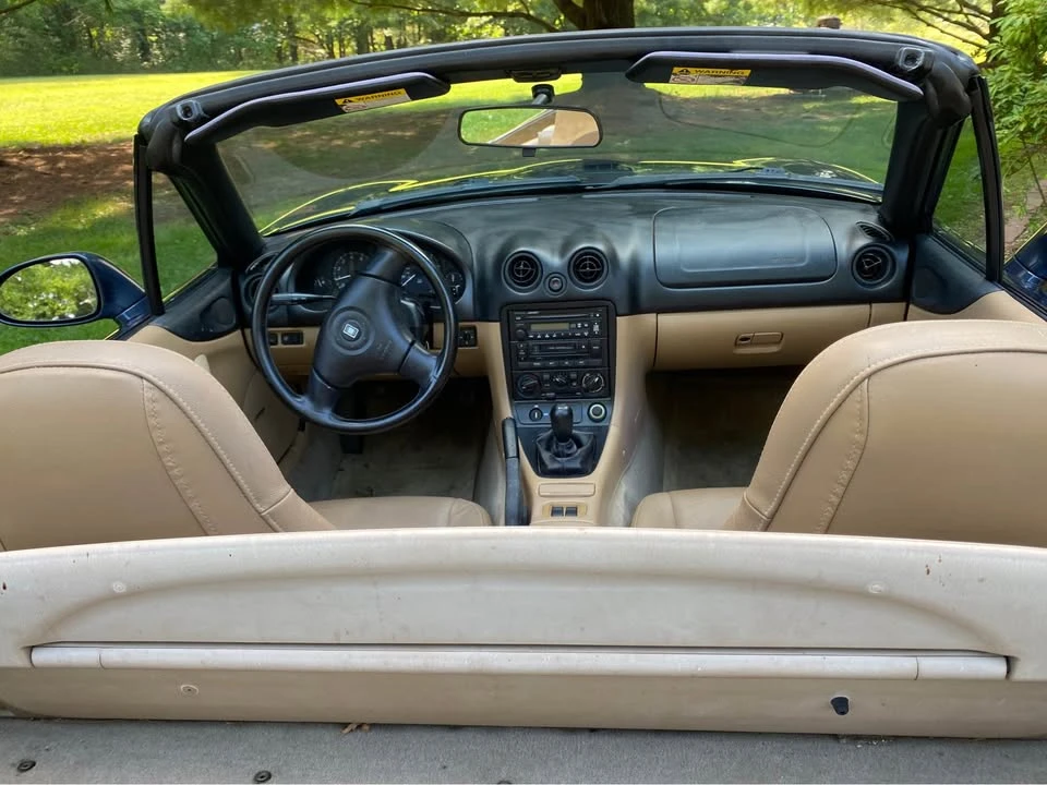 1999 Mazda NB MX-5 Miata - Image 4 of 8