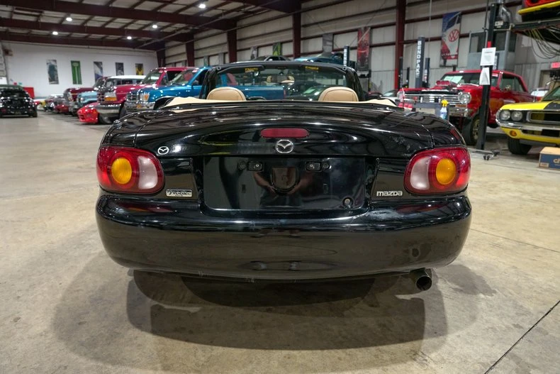 1999 Mazda NB MX-5 Miata - Image 7 of 31