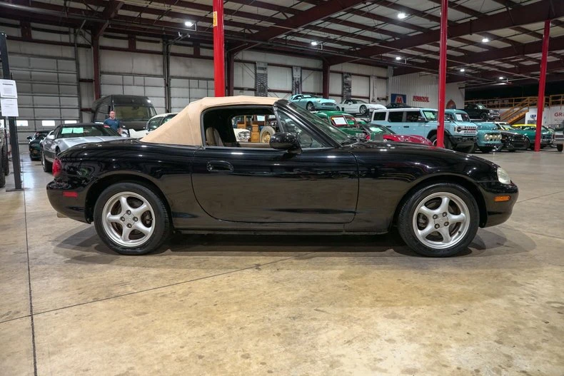 1999 Mazda NB MX-5 Miata - Image 25 of 31
