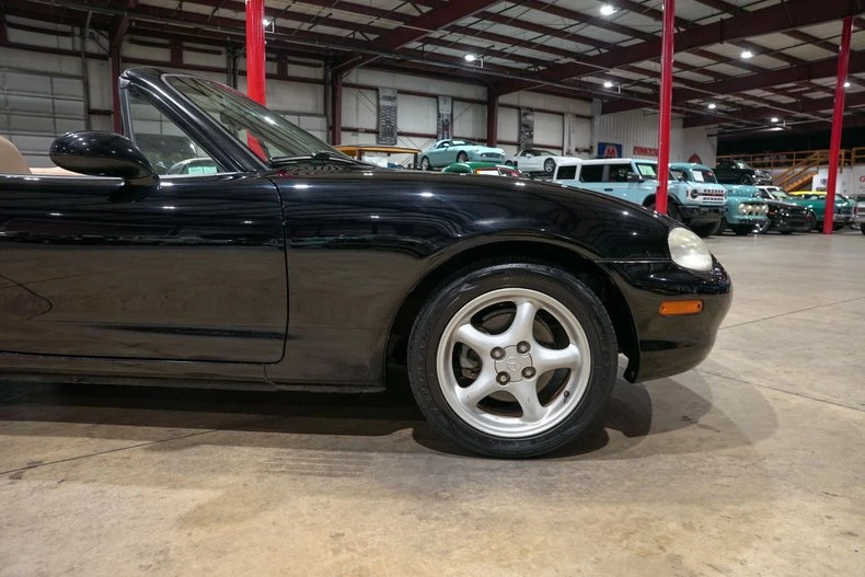 1999 Mazda NB MX-5 Miata - Image 11 of 31