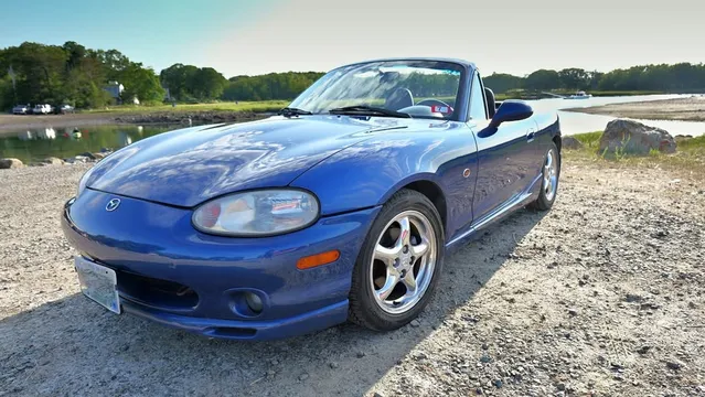 1999 Mazda Miata 10th Anniversary Edition