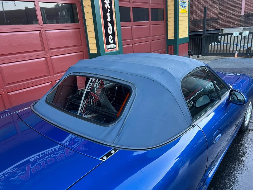 1999 Mazda NB MX-5 Miata - Image 10 of 12