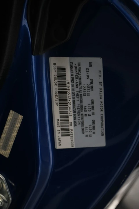 1999 Mazda NB MX-5 Miata - Image 28 of 31