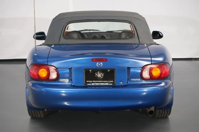 1999 Mazda NB MX-5 Miata - Image 17 of 31