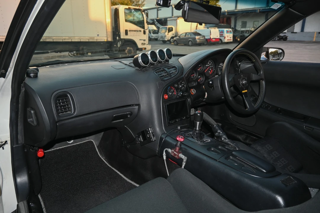 1999 Mazda RX-7 FD - Image 14 of 21