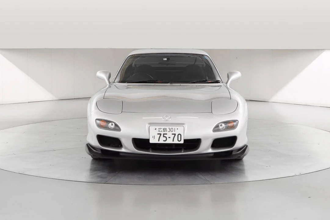1999 Mazda RX-7 FD - Image 2 of 31