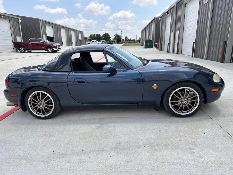 1999 Mazda NB MX-5 Miata - Image 26 of 31