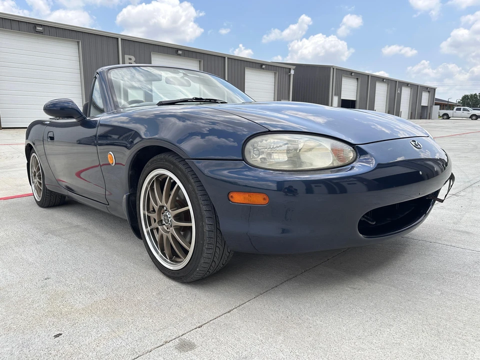 1999 Mazda NB MX-5 Miata - Image 13 of 31