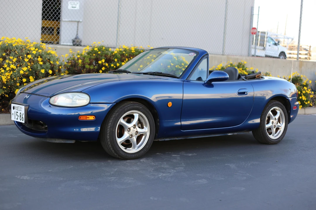 1999 Mazda NB MX-5 Miata - Image 9 of 21