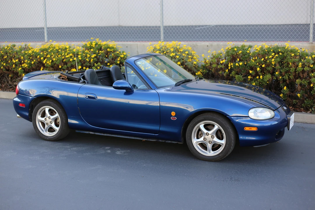 1999 Mazda NB MX-5 Miata - Image 18 of 21