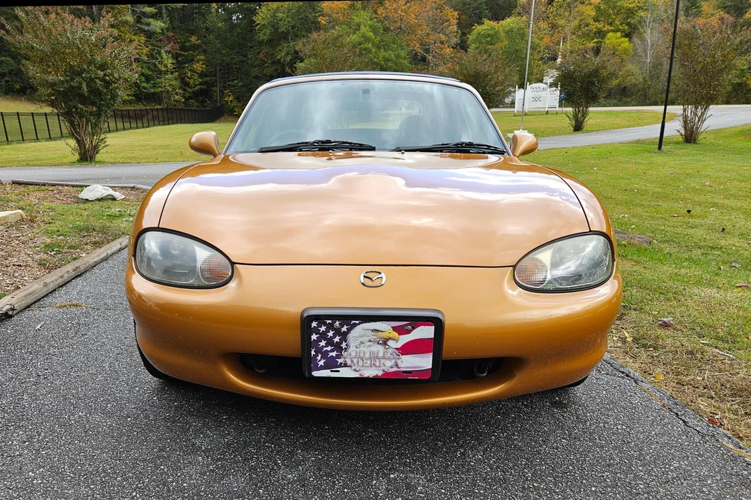 1999 Mazda NB MX-5 Miata - Image 2 of 31