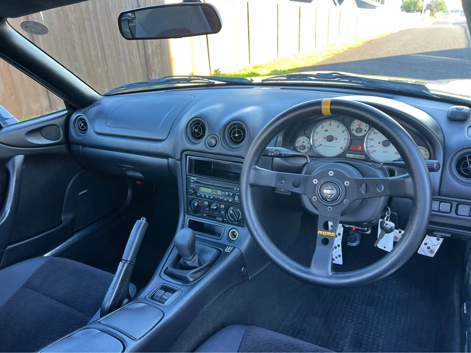 1999 Mazda NB MX-5 Miata - Image 9 of 14