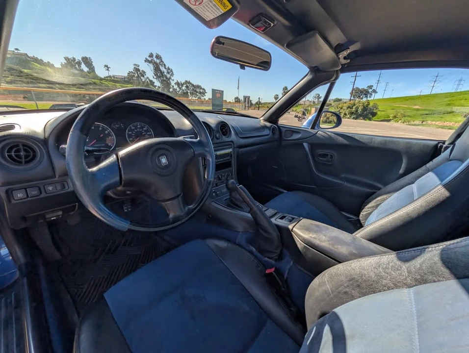 1999 Mazda NB MX-5 Miata - Image 8 of 13