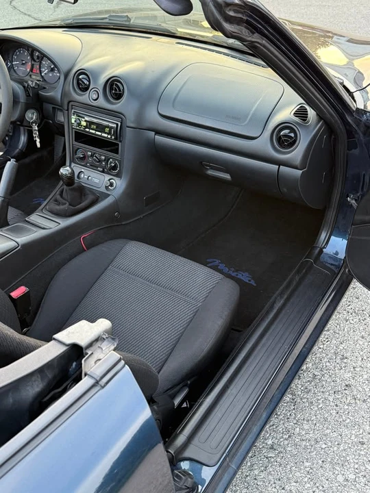 1999 Mazda NB MX-5 Miata - Image 10 of 14
