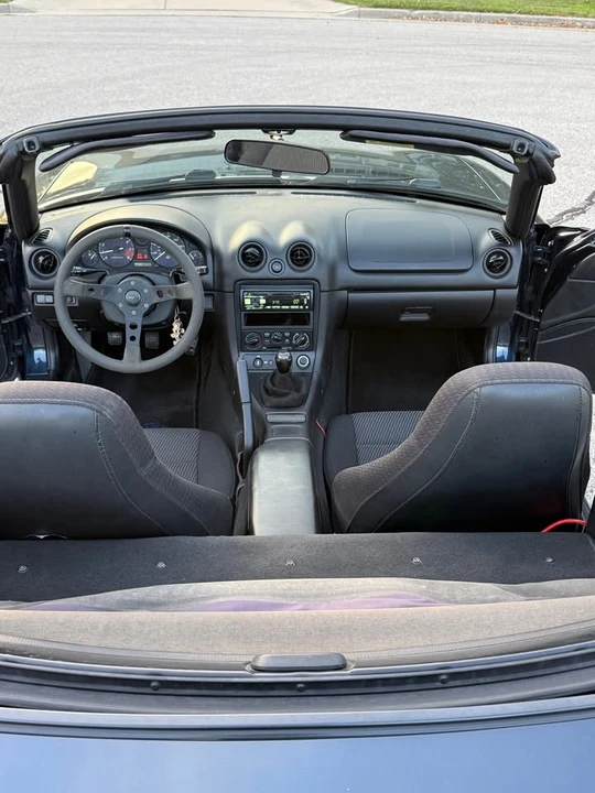 1999 Mazda NB MX-5 Miata - Image 9 of 14