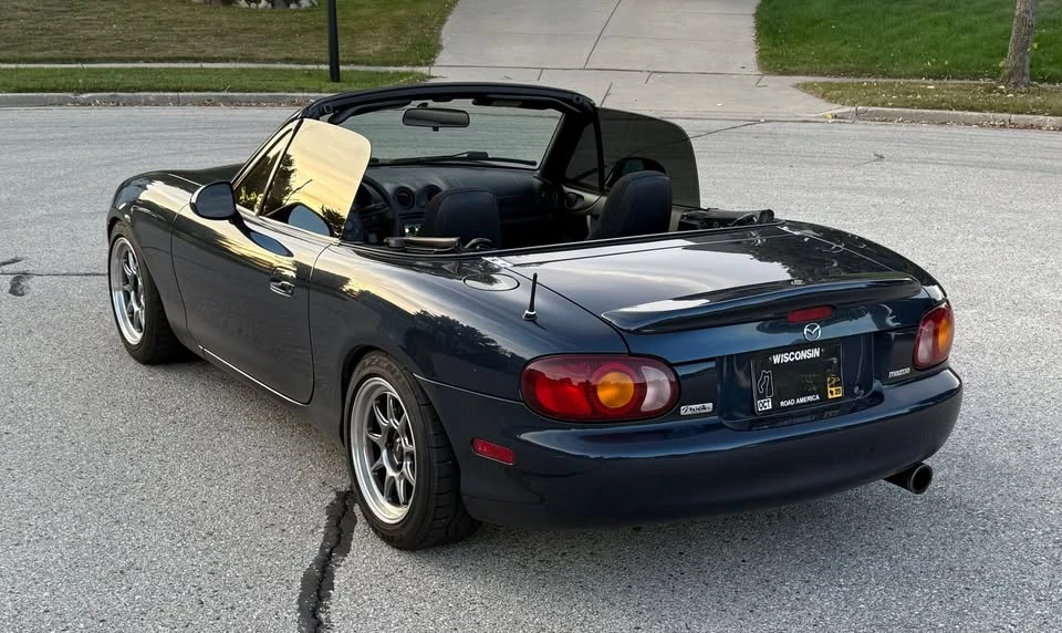 1999 Mazda NB MX-5 Miata - Image 7 of 14