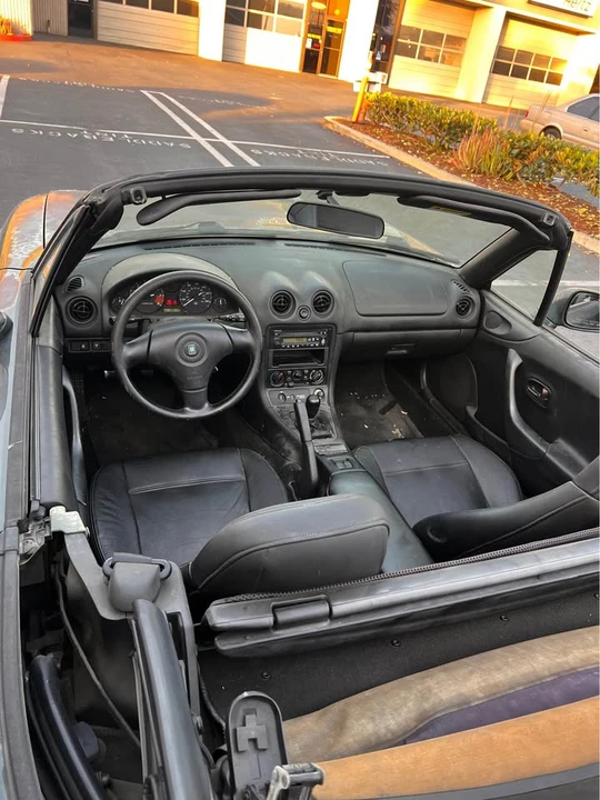 1999 Mazda NB MX-5 Miata - Image 11 of 20