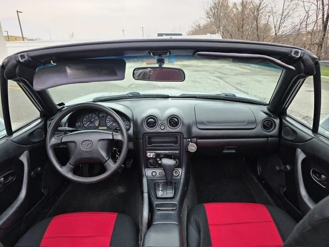 1999 Mazda NB MX-5 Miata - Image 5 of 20