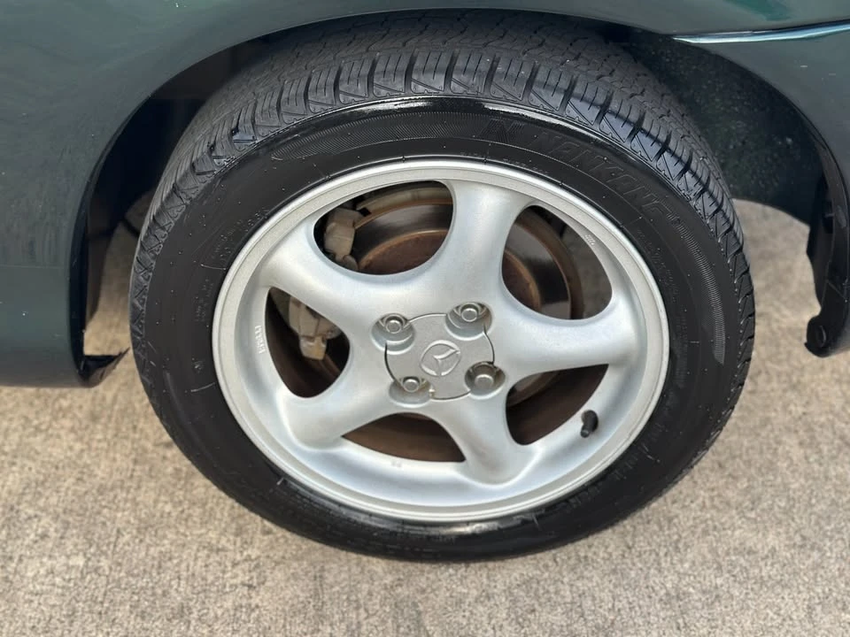1999 Mazda NB MX-5 Miata - Image 17 of 20