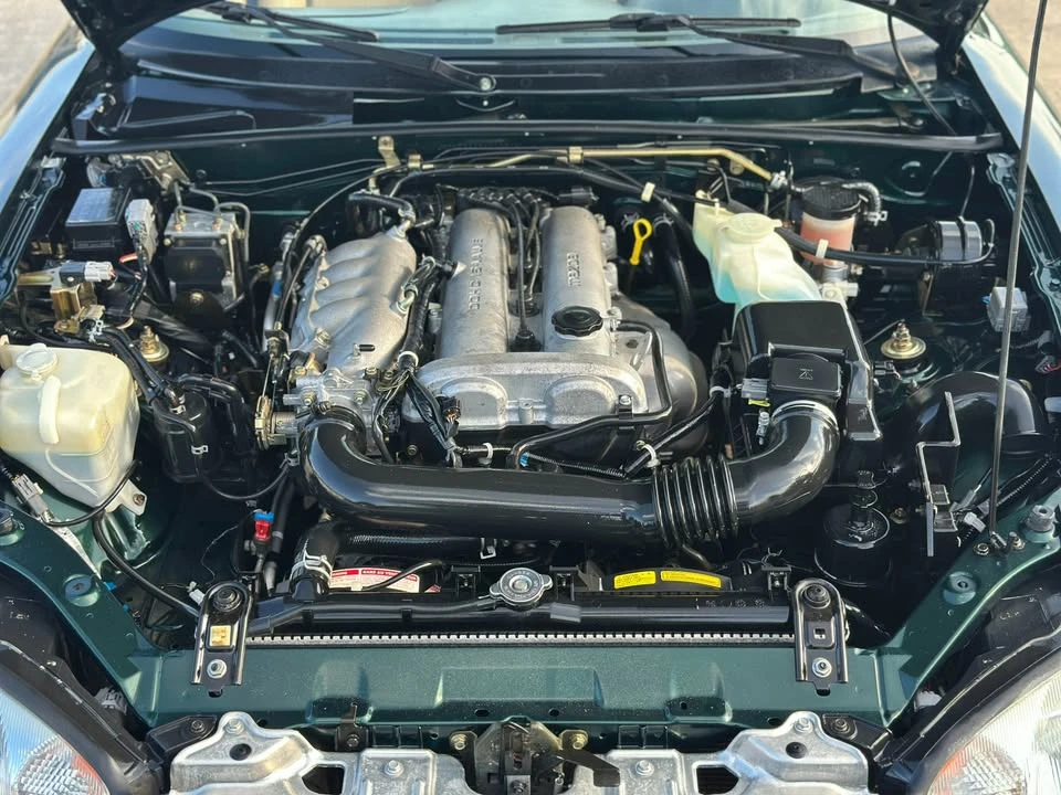 1999 Mazda NB MX-5 Miata - Image 17 of 18