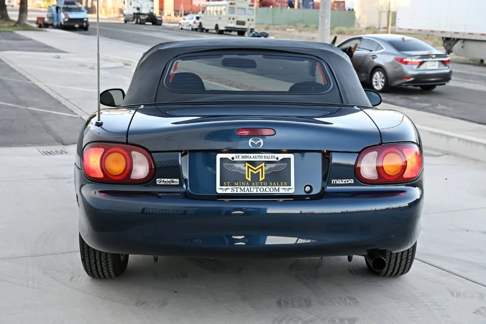 1999 Mazda NB MX-5 Miata - Image 8 of 20
