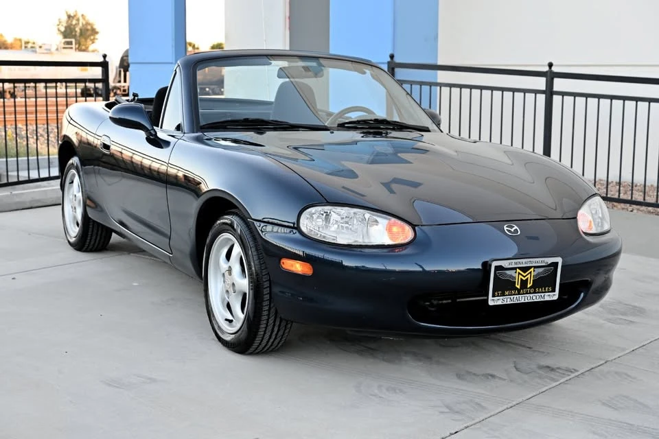 1999 Mazda NB MX-5 Miata - Image 15 of 20