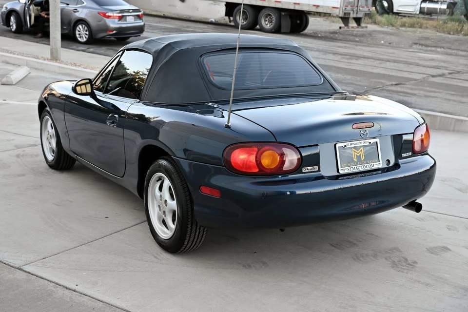 1999 Mazda NB MX-5 Miata - Image 6 of 20