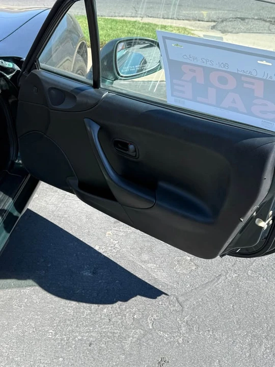 1999 Mazda NB MX-5 Miata - Image 5 of 9